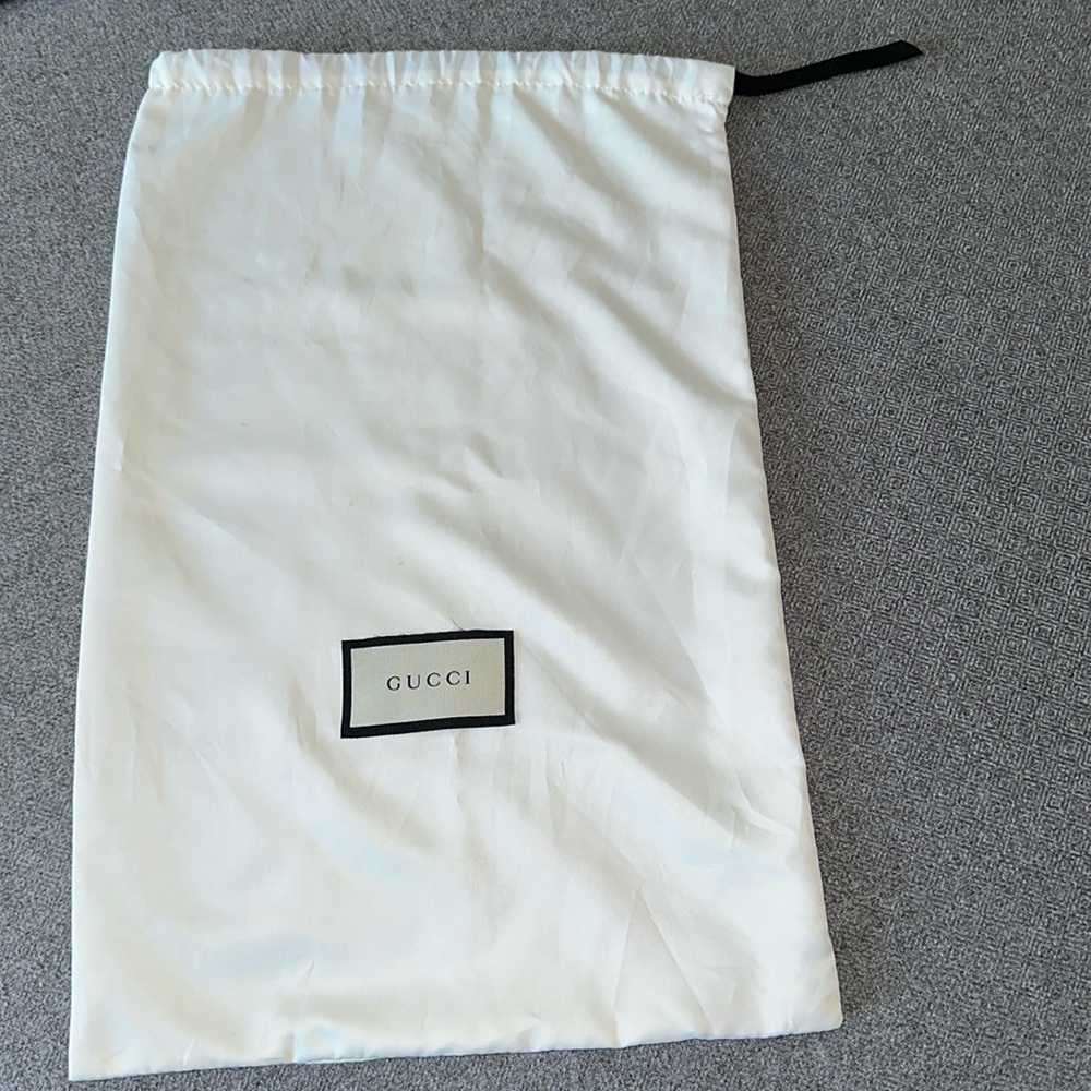 Gucci dust bag